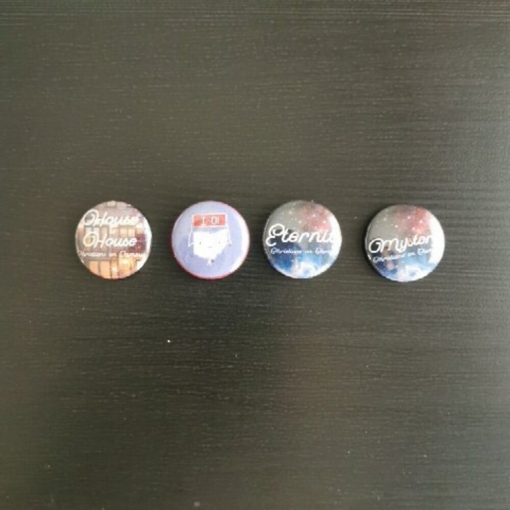 4 Cute Small‎ Pins